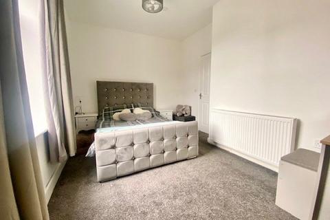 2 bedroom end of terrace house for sale, Rockcliffe Street, Lancashire BB4