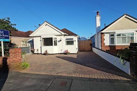 4 bedroom bungalow for sale, Shaun Drive, Denbighshire LL18