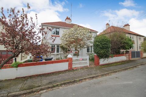 3 bedroom detached house for sale, Palmeira Gardens, Denbighshire LL19