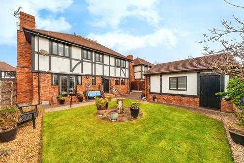 4 bedroom detached house for sale, Parc Tudur, Kinmel Bay LL18