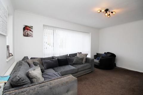 1 Cae Uchaf, Rhyl, LL18 3TS