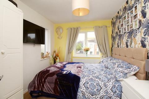 1 Cae Uchaf, Rhyl, LL18 3TS