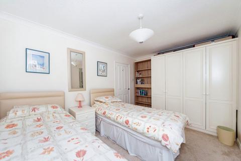 8 Garth Morfa, Kinmel Bay, Rhyl, LL18 5DX