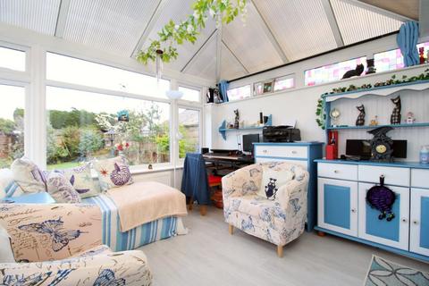 3 Chester Close, Prestatyn, LL19 8DE