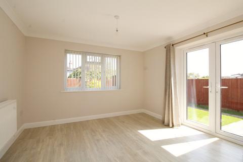 8 Derwen Drive, Rhyl, LL18 2PB