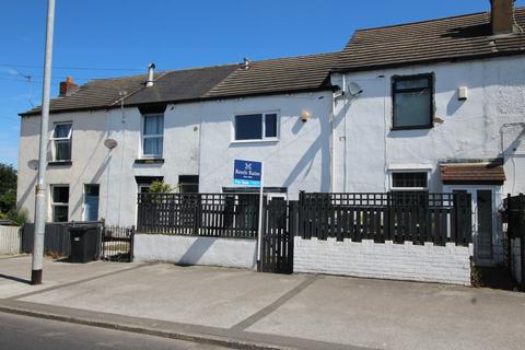 2 bedroom terraced house for sale, Leeds Road, Wakefield WF3