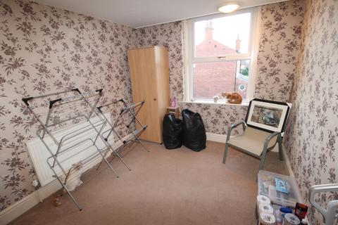 3 bedroom terraced house for sale, Wakefield Road, Leeds LS26