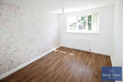 3 bedroom end of terrace house for sale, Northfield Place, Leeds LS26