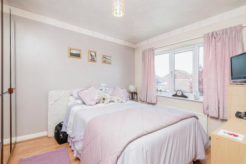 3 bedroom semi-detached house for sale, Rosewood Court, Leeds LS26