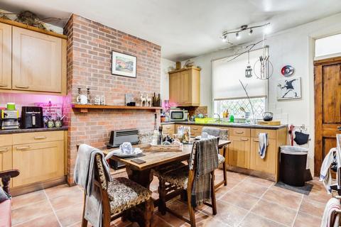 2 bedroom terraced house for sale, Mount Pleasant, West Yorkshire LS10