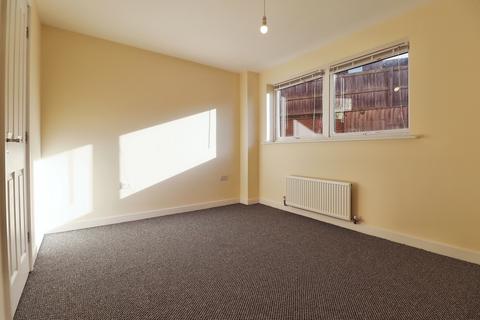 1 bedroom maisonette for sale, Lady Oak Way, South Yorkshire S65