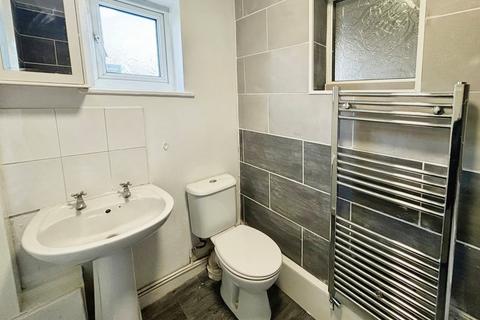 4 bedroom terraced house for sale, Knollbeck Lane, Barnsley S73