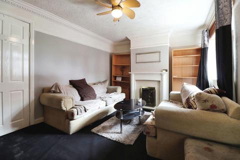 3 bedroom end of terrace house for sale, Avon Mount, South Yorkshire S61