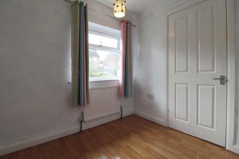 3 bedroom terraced house for sale, Crumwell Road, South Yorkshire S61