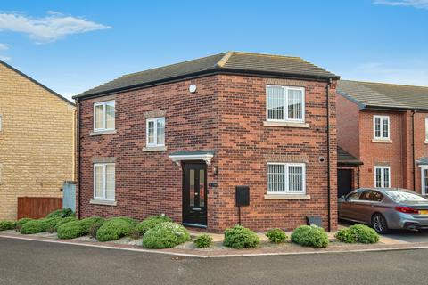 3 bedroom detached house for sale, Bairstow Gardens, Rotherham S62