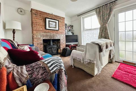 2 bedroom terraced house for sale, Rye Harbour Road, East Sussex TN31