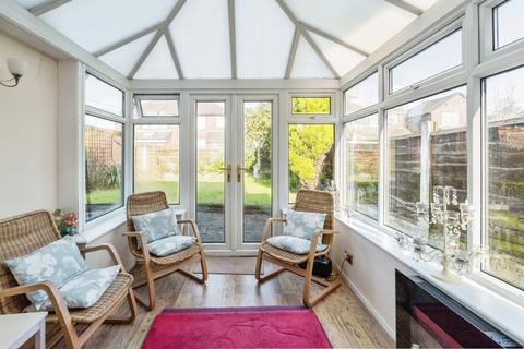 54 Gore Crescent, Salford, M5 5EZ