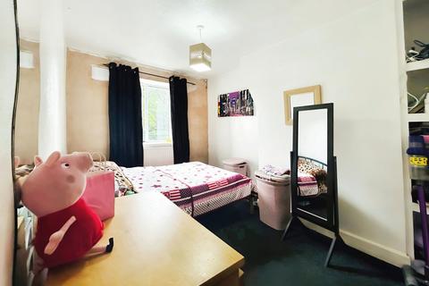 2 bedroom apartment for sale, Redmires Court, Salford M5