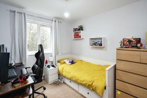 170 Broughton Lane, Salford, M7 1UF