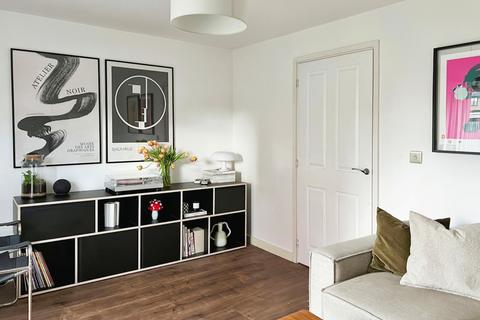 7 Eagle Drive, Salford, M6 6EY