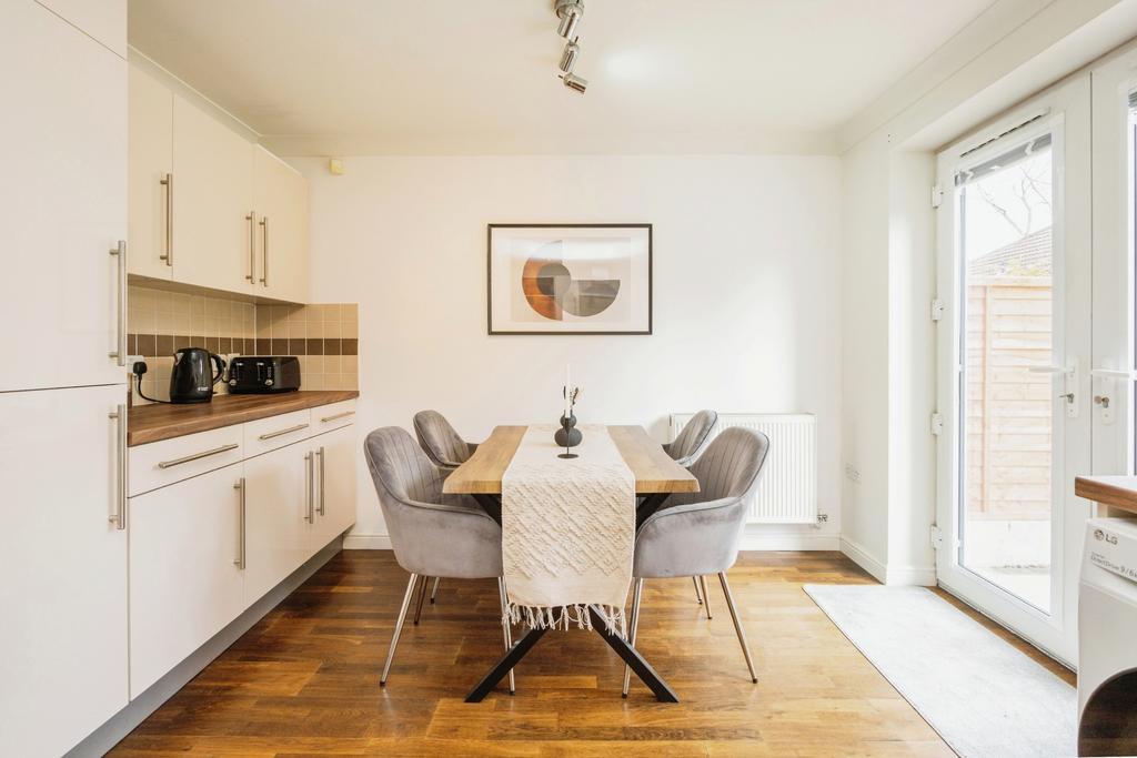 Dining Kitchen