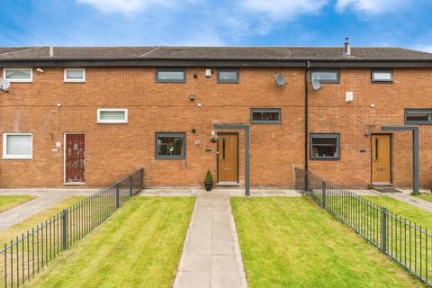 70 Graythorpe Walk, Salford, M5 4HR
