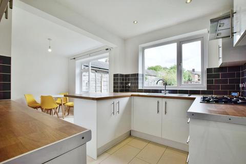 5 Gosforth Walk, Manchester, M23 0WD