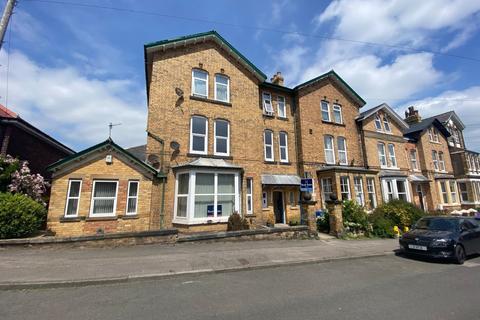 3 bedroom apartment for sale, 7 Springhill Road, North Yorkshire YO12