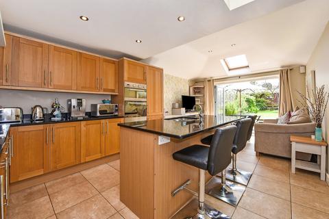6 The Custards, Lyndhurst, SO43 7AP