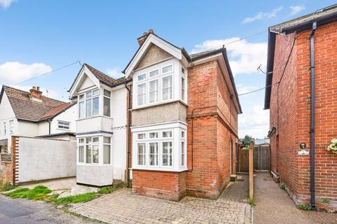 6 The Custards, Lyndhurst, SO43 7AP