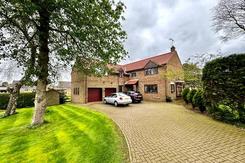 5 bedroom detached house for sale, Conyers Ings, Scarborough YO13