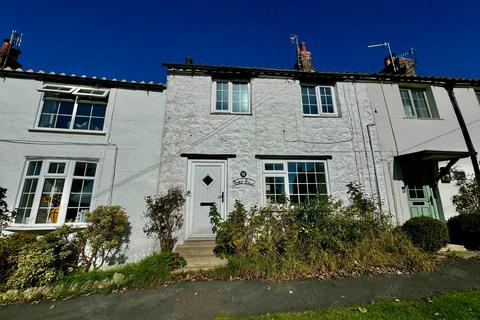 3 bedroom terraced house for sale, Main Street, Filey YO14