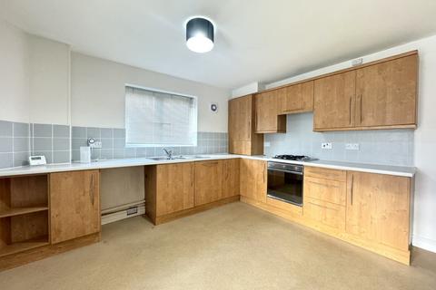 Flat 6, 10 Ingle Close, Scarborough, YO12 4AY