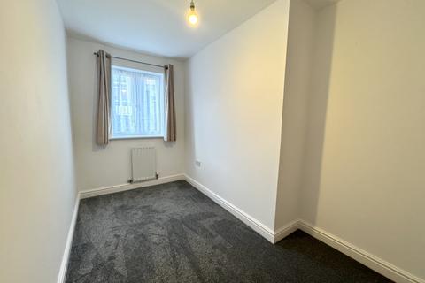 Flat 6, 10 Ingle Close, Scarborough, YO12 4AY