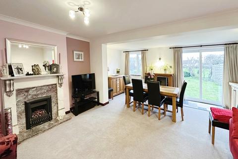 3 bedroom detached house for sale, The Hollies, Selby YO8