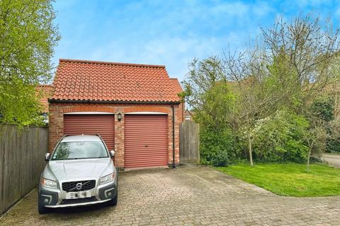 4 bedroom detached house for sale, Skipwith, Selby YO8