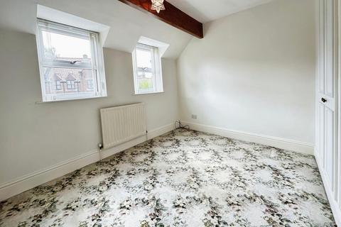 7 Bartons Garth, Selby, YO8 9RR
