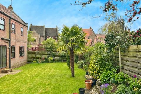 7 Bartons Garth, Selby, YO8 9RR