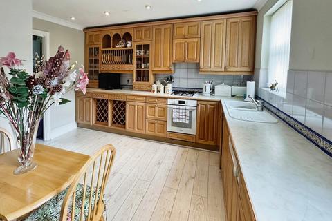 7 Bartons Garth, Selby, YO8 9RR