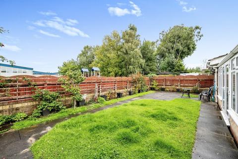 4 bedroom detached house for sale, Pinfold Drive, St. Helens WA10