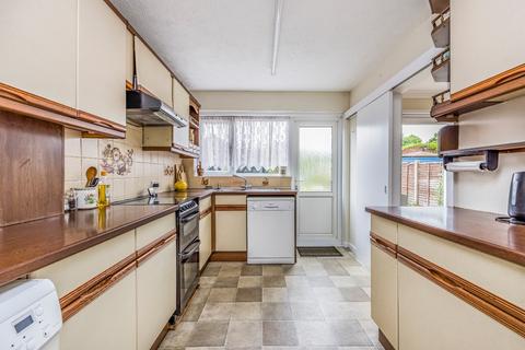 3 bedroom detached house for sale, Dore Avenue, Hampshire PO16