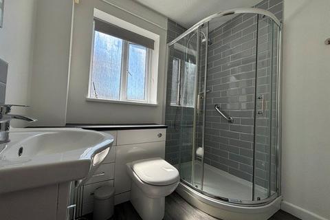 2 bedroom apartment to rent, Parkstone Avenue, Hampshire PO4