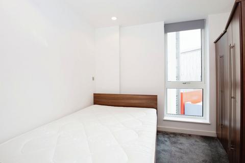 Apartment 1001, The Heart Blue, Media City Uk, Salford, M50 2TJ