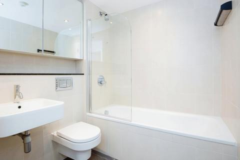 Apartment 1001, The Heart Blue, Media City Uk, Salford, M50 2TJ