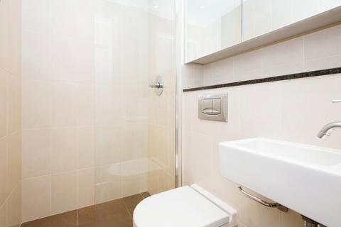 Apartment 1001, The Heart Blue, Media City Uk, Salford, M50 2TJ