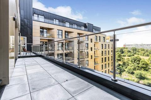 2 bedroom apartment to rent, Adelphi Wharf 3, Salford M3