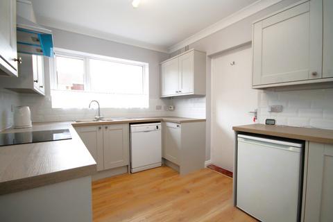 15 Burnside Grove, Stockton-on-tees, TS18 4ET