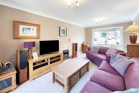 29 Castle Gardens, Kesgrave, Ipswich, IP5 2EW