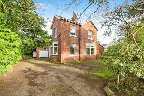 4 bedroom detached house for sale, Fairfield Road, Durham TS19