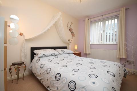 2 Bede Close, Stockton-on-tees, TS19 9ES